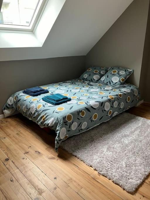 Appartement Spacieux En Centre Ville 旺多姆 外观 照片