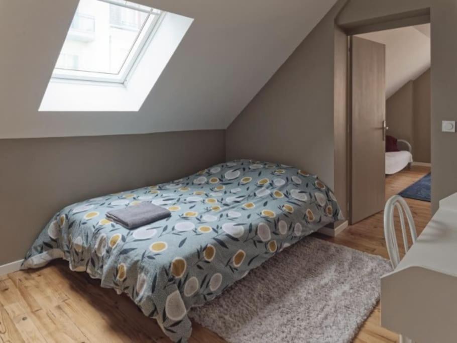 Appartement Spacieux En Centre Ville 旺多姆 外观 照片
